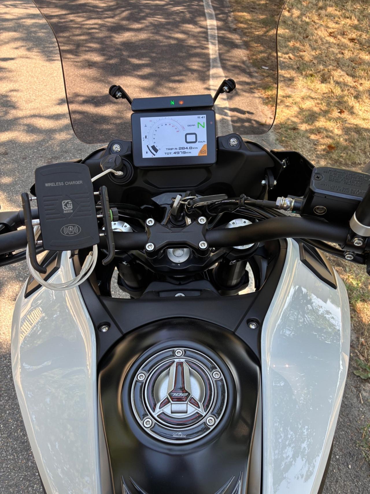 Benelli TRK 702 X