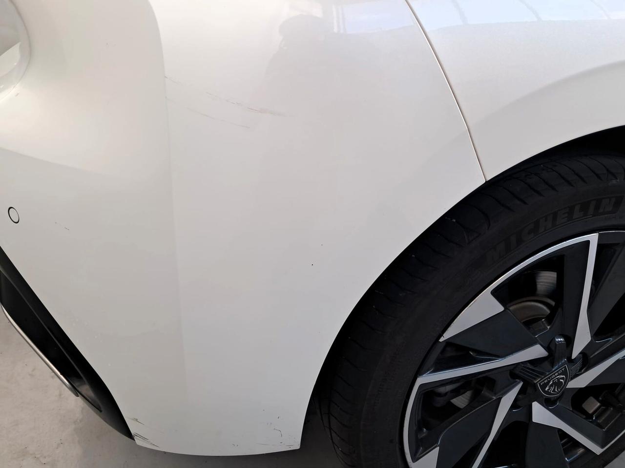 Peugeot 308 BlueHDi 130 S&S EAT8 SW Allure