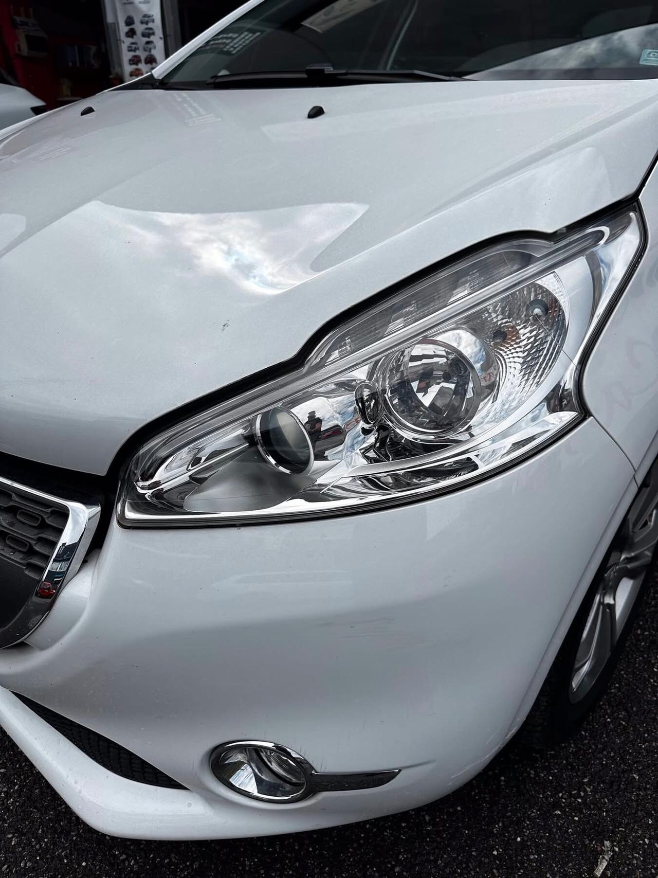 Peugeot 208 1.2 VTi 82 CV 5 porte Active NEOPATENTATI