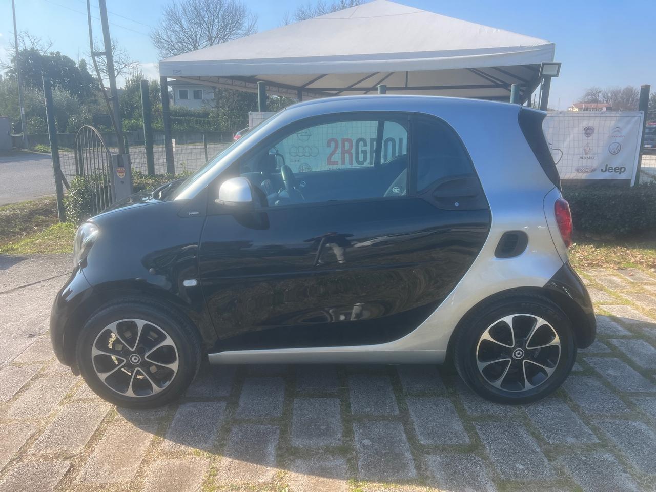 Smart ForTwo 1.0 52KW twinamic Passion-2017