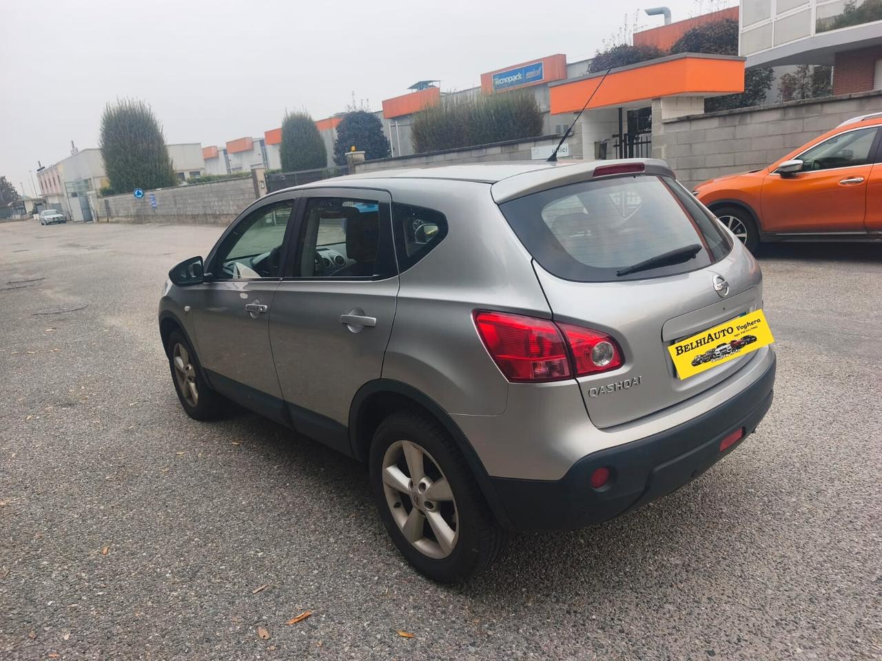 Nissan Qashqai 4×4--2008---2.0 Diesel