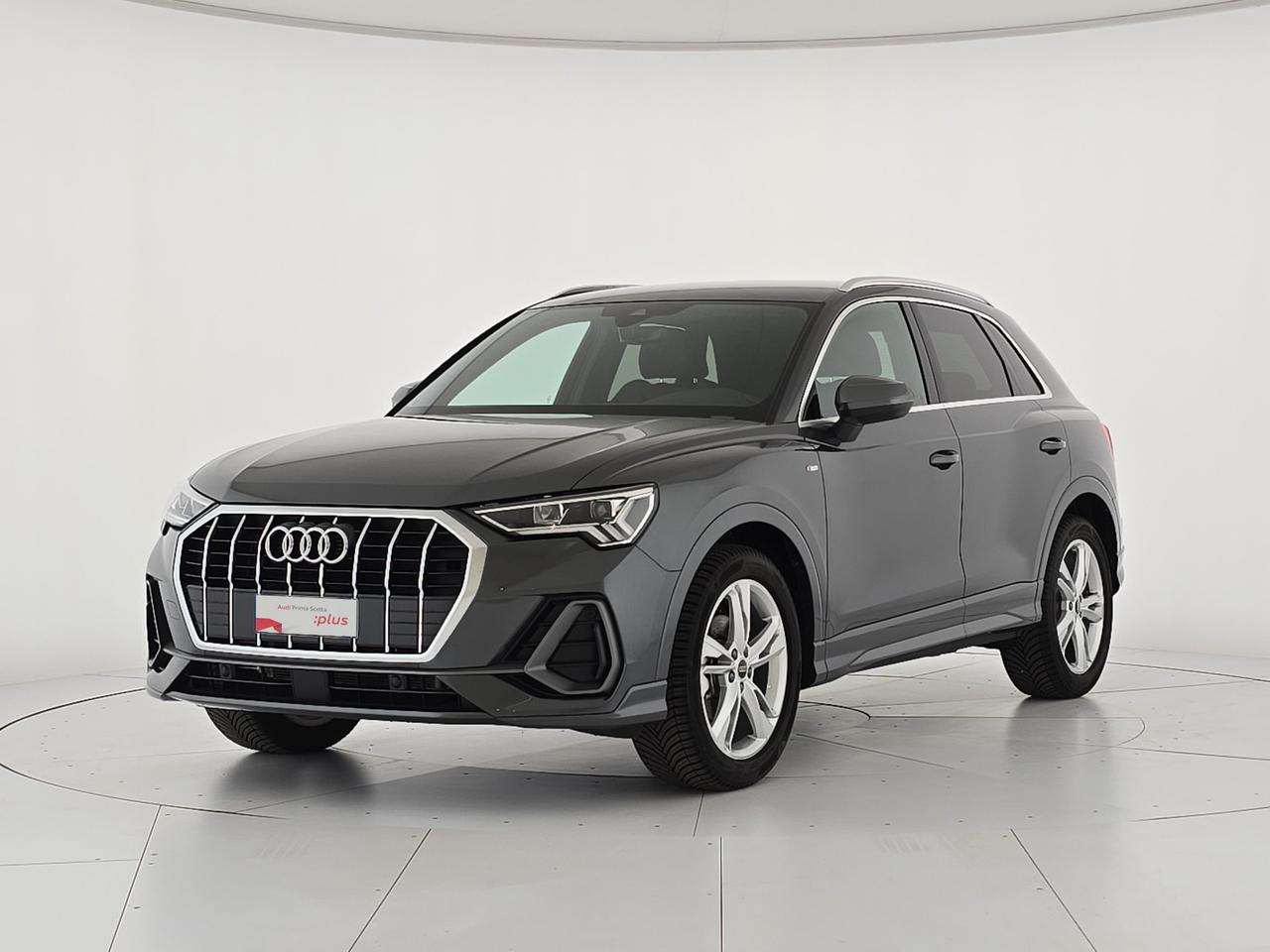 Audi Q3 35 2.0 tdi s line edition s-tronic