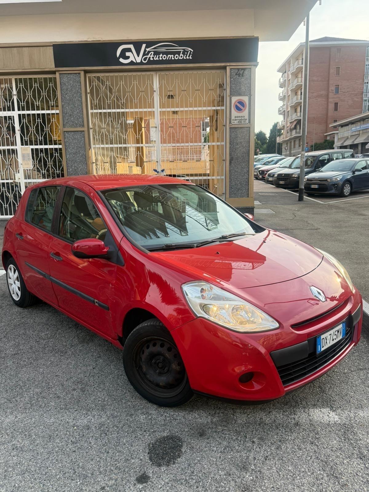 Renault Clio 1.2 16V 5 porte Luxe