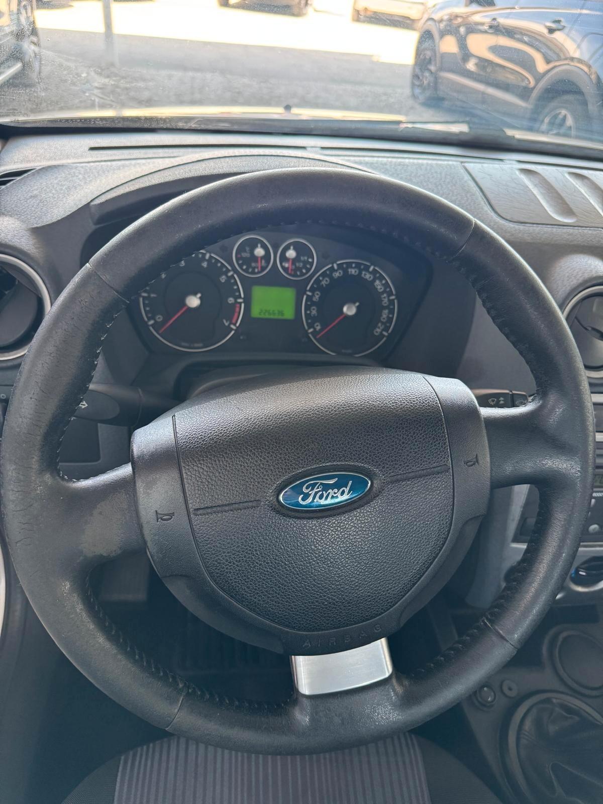 Ford Fusion UAV 1.4 16V 5p.