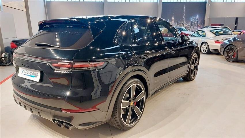 Porsche Cayenne 3.0 V6 E-Hybrid