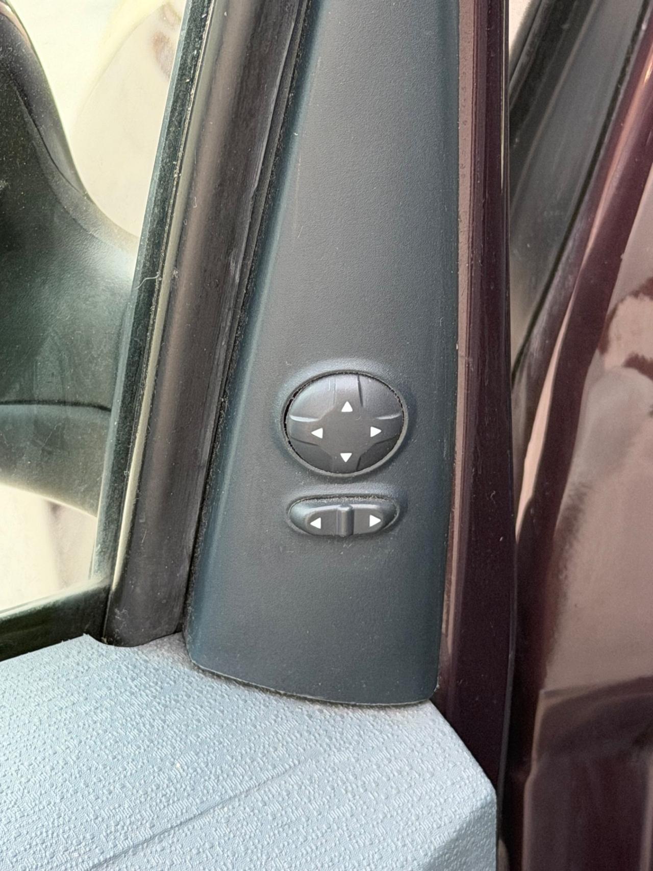 Ford Ka 1.2- Neopatentati- Tagliandata-Garanzia- Batteria nuova
