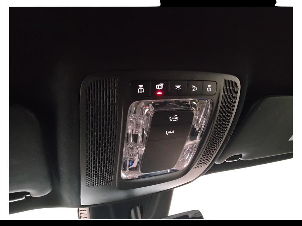 Mercedes-Benz GLB - X247 2019 - GLB 200 d Sport Plus auto