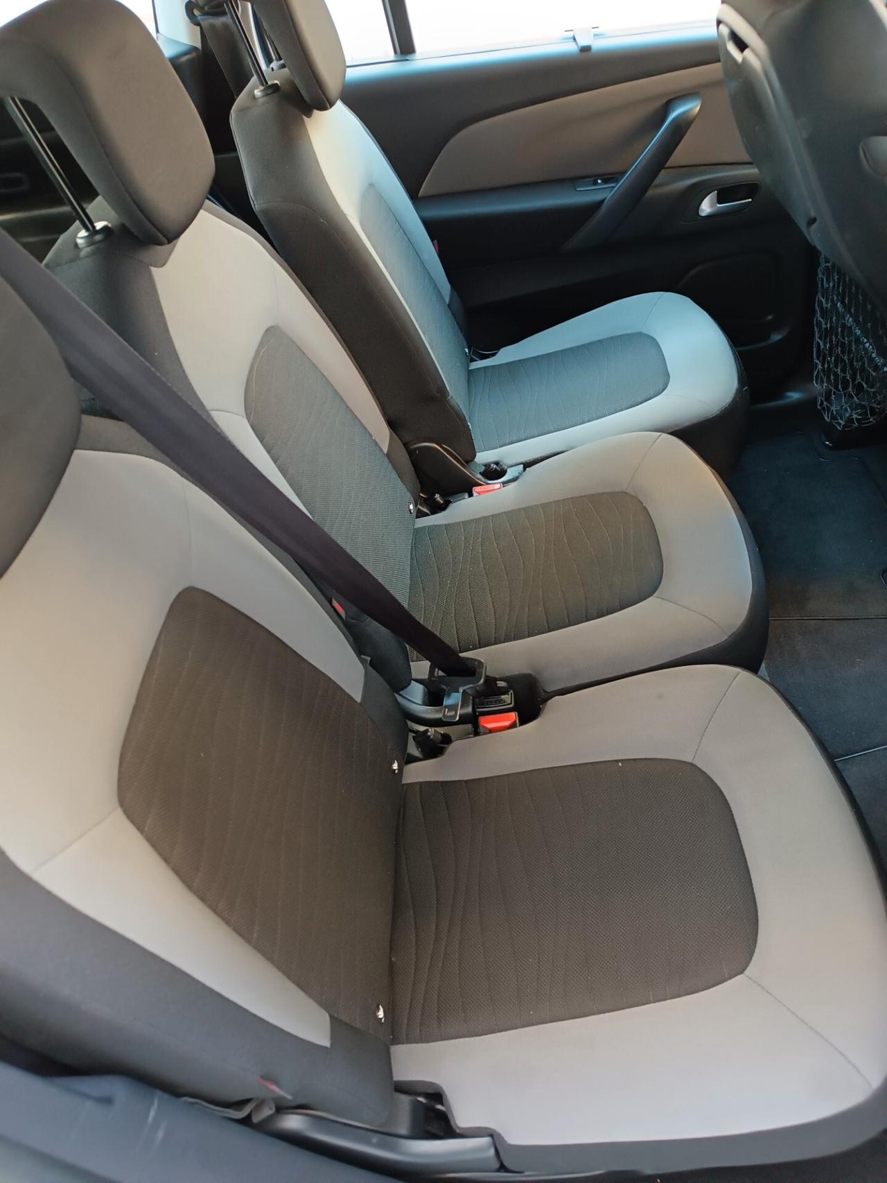 Citroen Grand C4 Picasso 1.6 e-HDi 115 Intensive 7 POSTI NAVI FULL