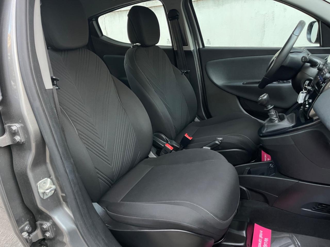 LANCIA YPSILON 70CV S&S HYBRID Gold 2022