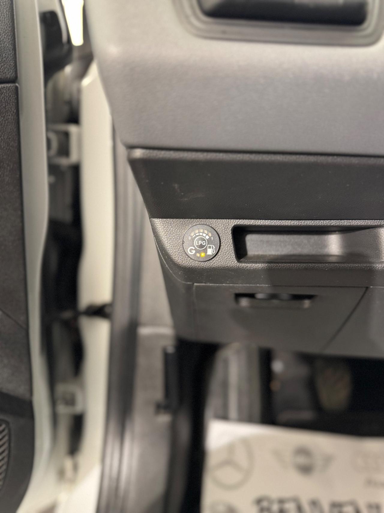 Renault Clio TCe 12V 100 CV GPL 5 porte Intens