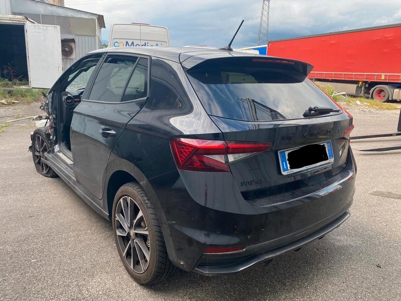 Skoda Fabia 1.0 mpi evo Monte Carlo 80cv INCIDENTATA