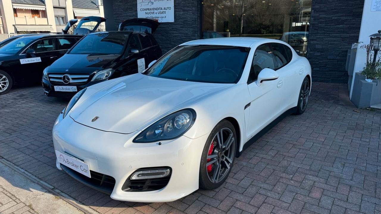 Porsche Panamera 4.8 GTS