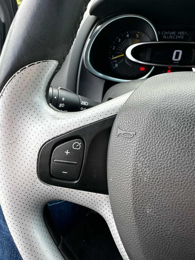 RENAULT Clio dCi 8V 90CV Start&Stop 5 porte Energy Zen