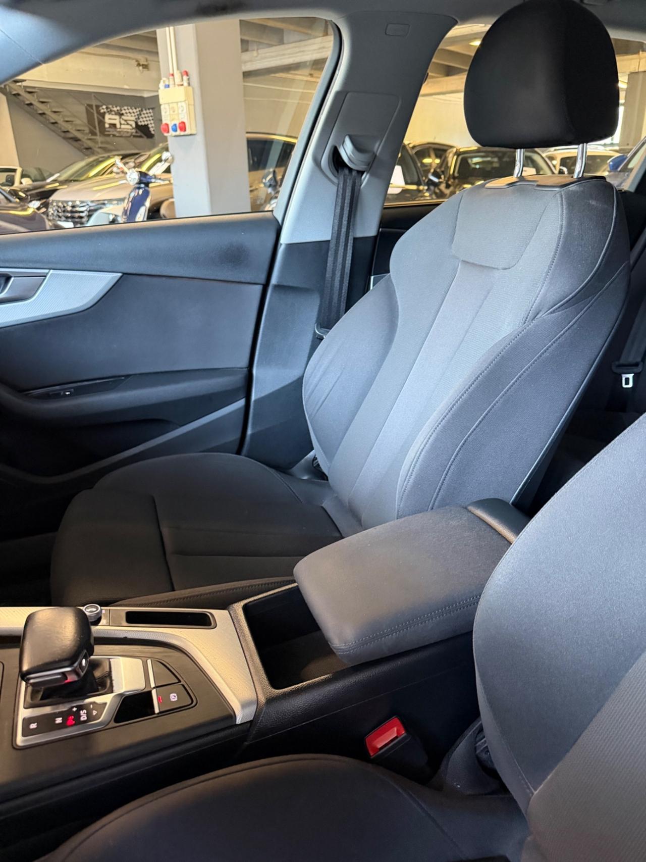 Audi A4 AVANT 2.0 TDI 35 FULLOPT UNICOPR EURO6B