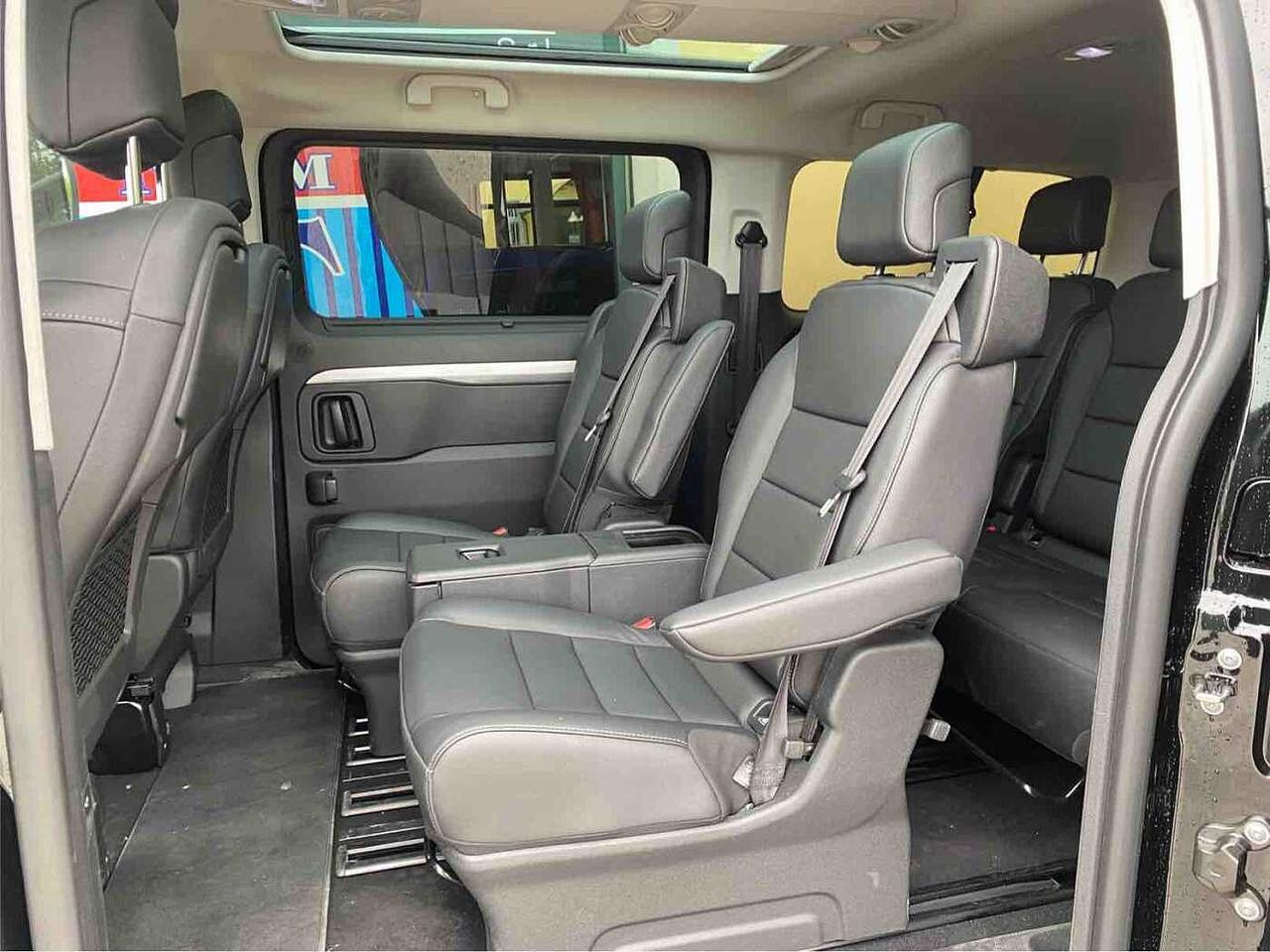Fiat E-Ulysse 136CV 75kWh Long Lounge