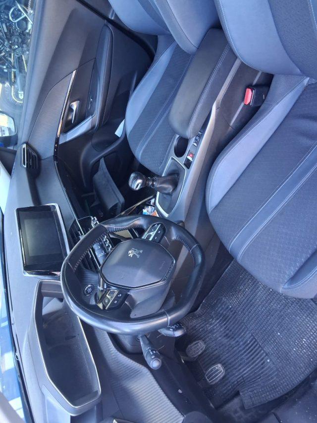 PEUGEOT 2008 100cv Benzina S&S Allure OK neopatentati