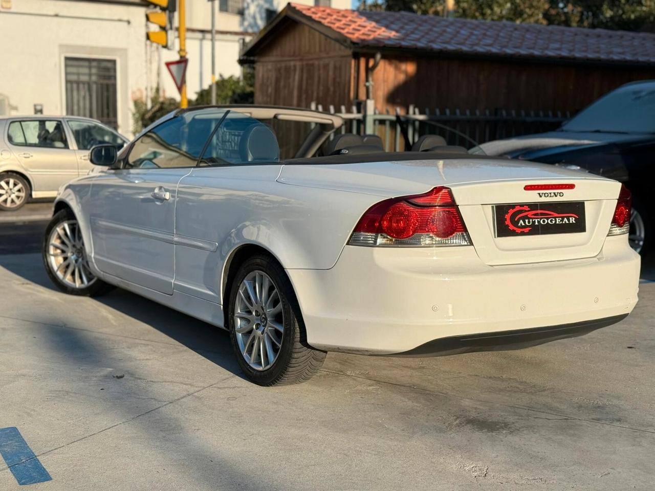 Volvo C70 2.0 D Summum