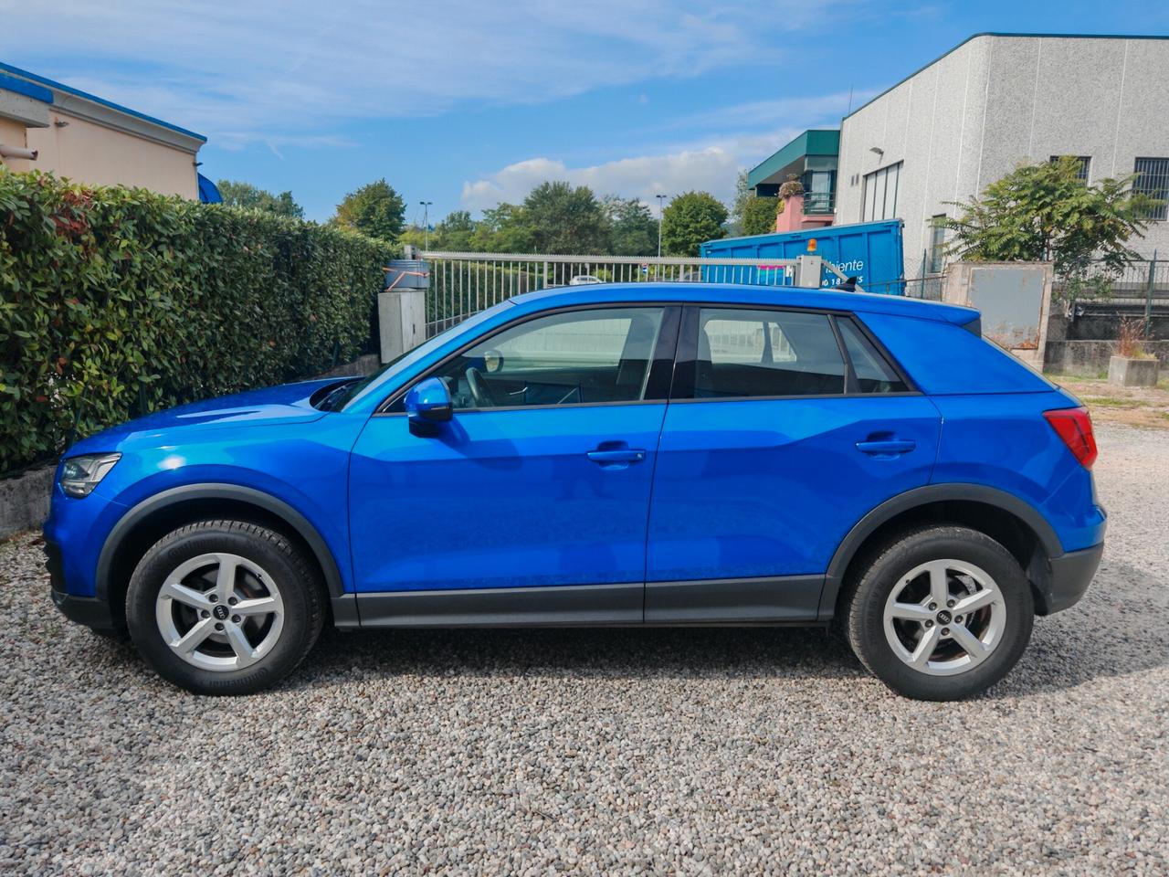 Audi Q2 S TRONIC OK NEOPATENTATI UNIPROP KM VERI GARANZIA
