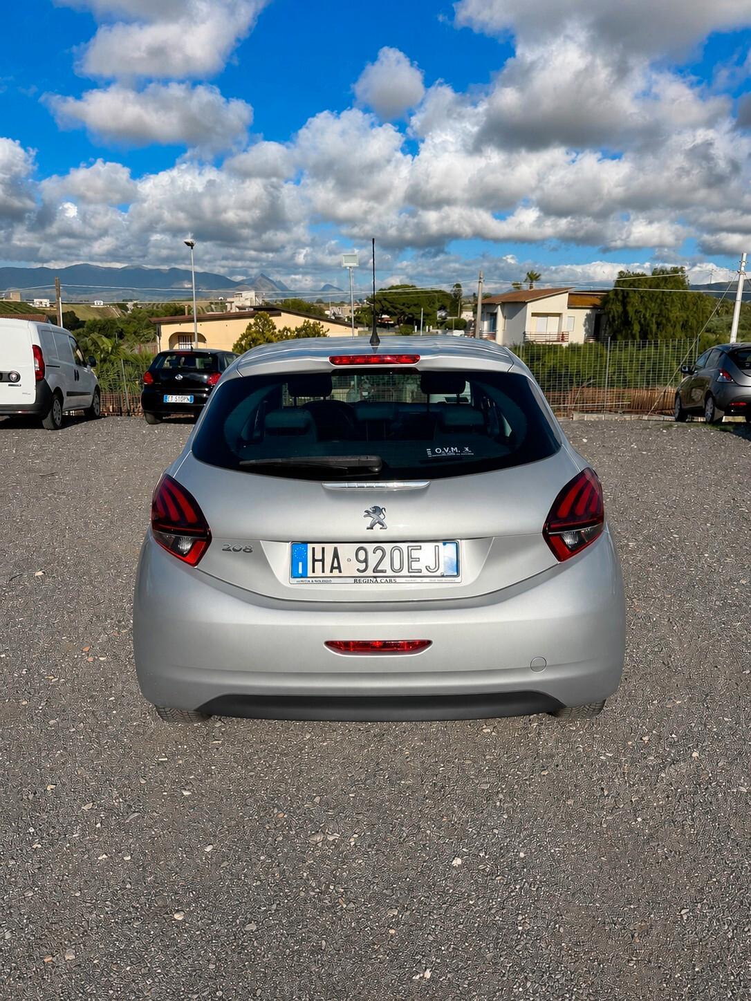 Peugeot 208 1.4 HDi 68 CV 5 porte Active