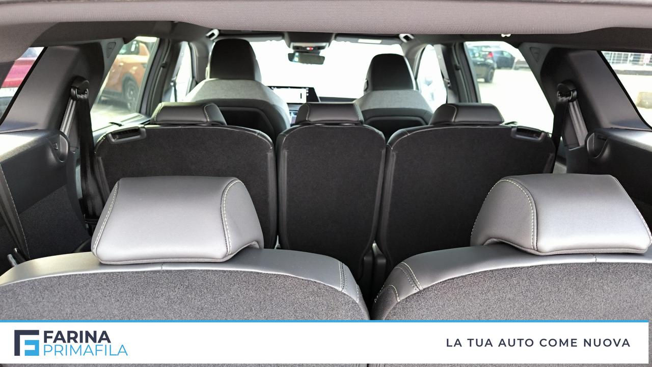 PEUGEOT Nuovo 5008 Hybrid 136 e-DCS6 GT