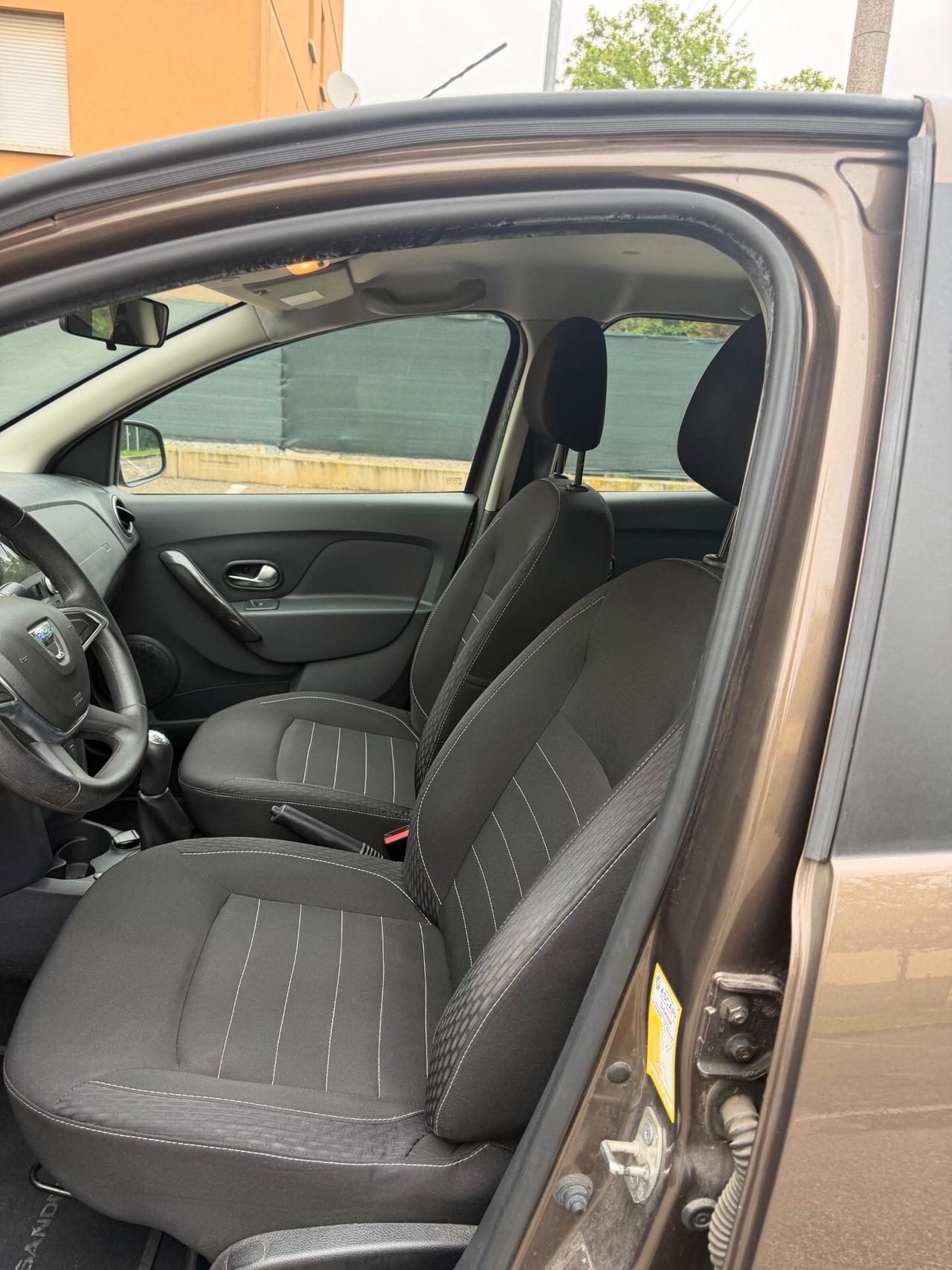 Dacia Sandero Streetway 1.0 tce Gpl - NEOP. - 12 MESI DI GARANZIA -