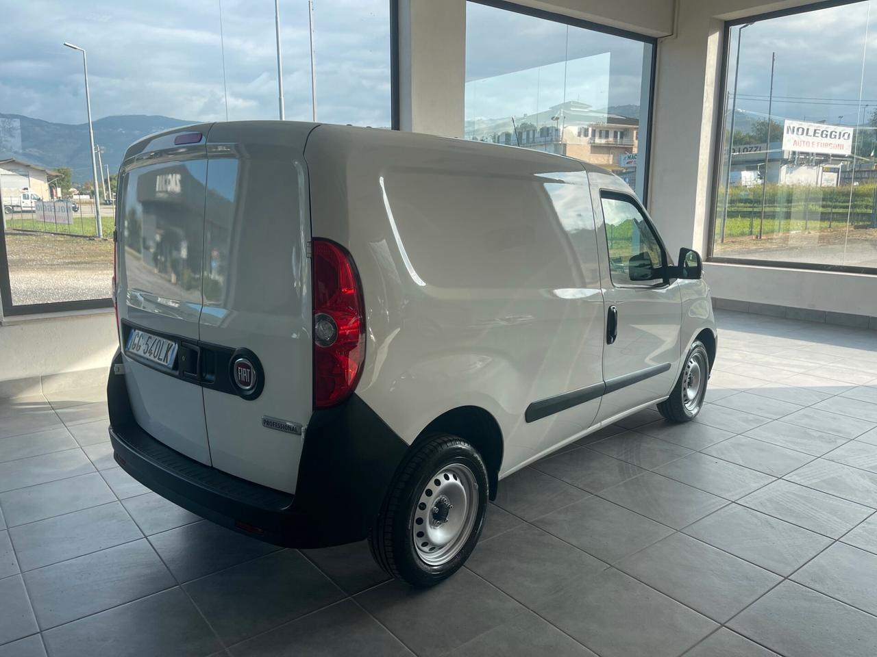 Fiat Doblò 1.6 MJT 90CV S&S PC-TN Cargo Lounge