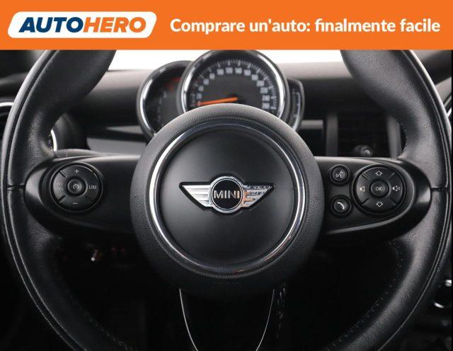 MINI Mini 1.5 Cooper D Cabrio