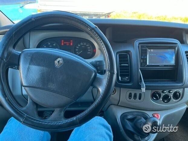 Renault Trafic 9 Posti