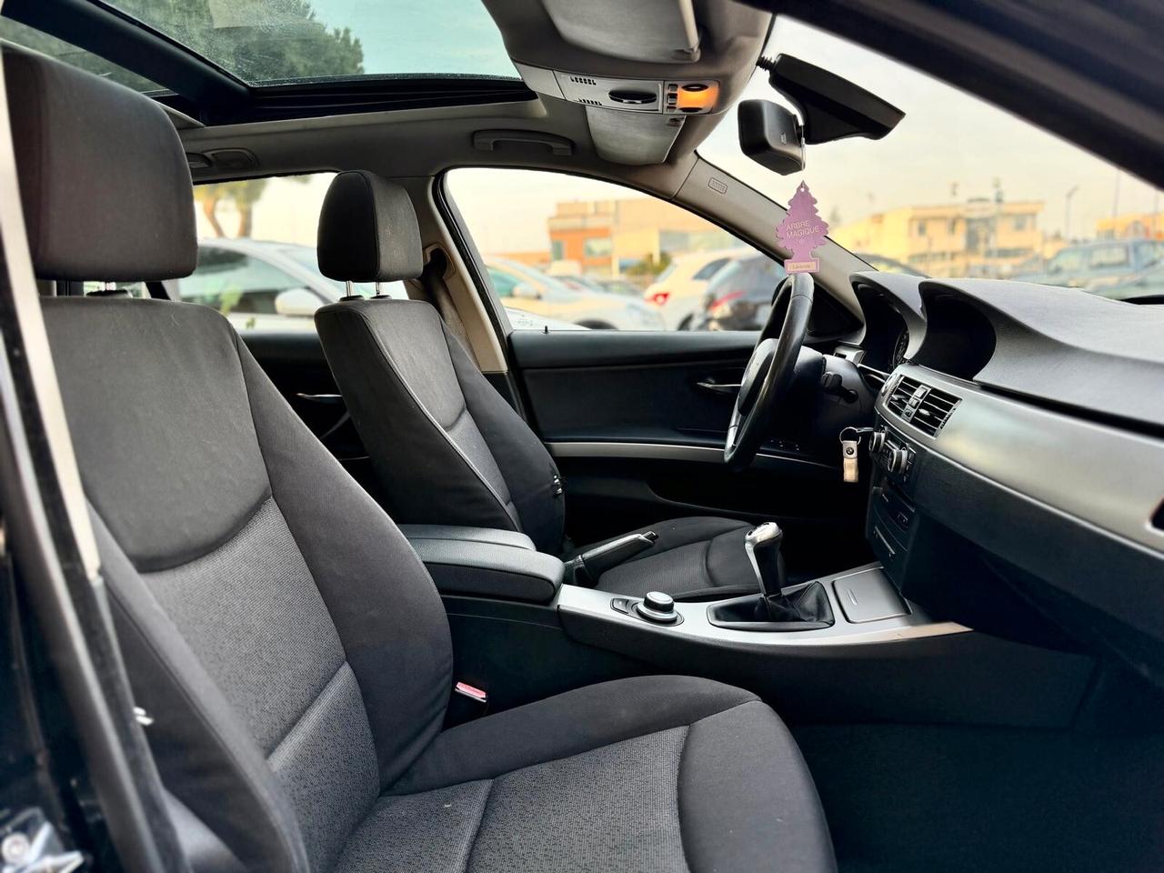 Bmw 318 318i cat Touring Futura