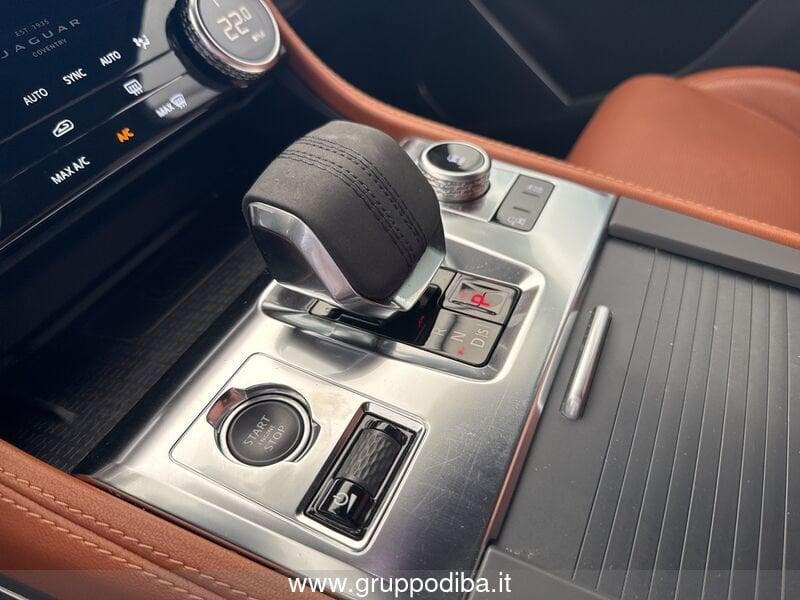 Jaguar F-Pace 2021 2.0d i4 mhev R-Dynamic SE awd 204cv auto