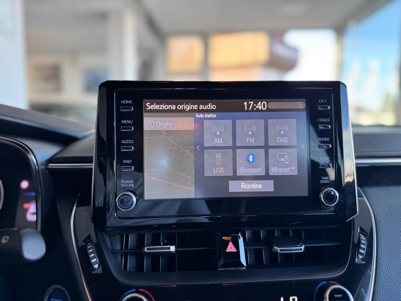 Toyota Corolla Touring Sports 1.8 Hybrid Active