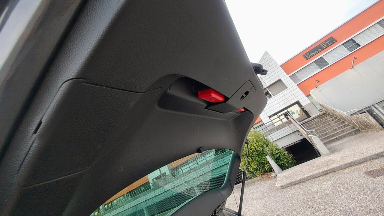 Volkswagen Golf 1.5 TGI DSG 5p. Trendline BlueMotion Technology
