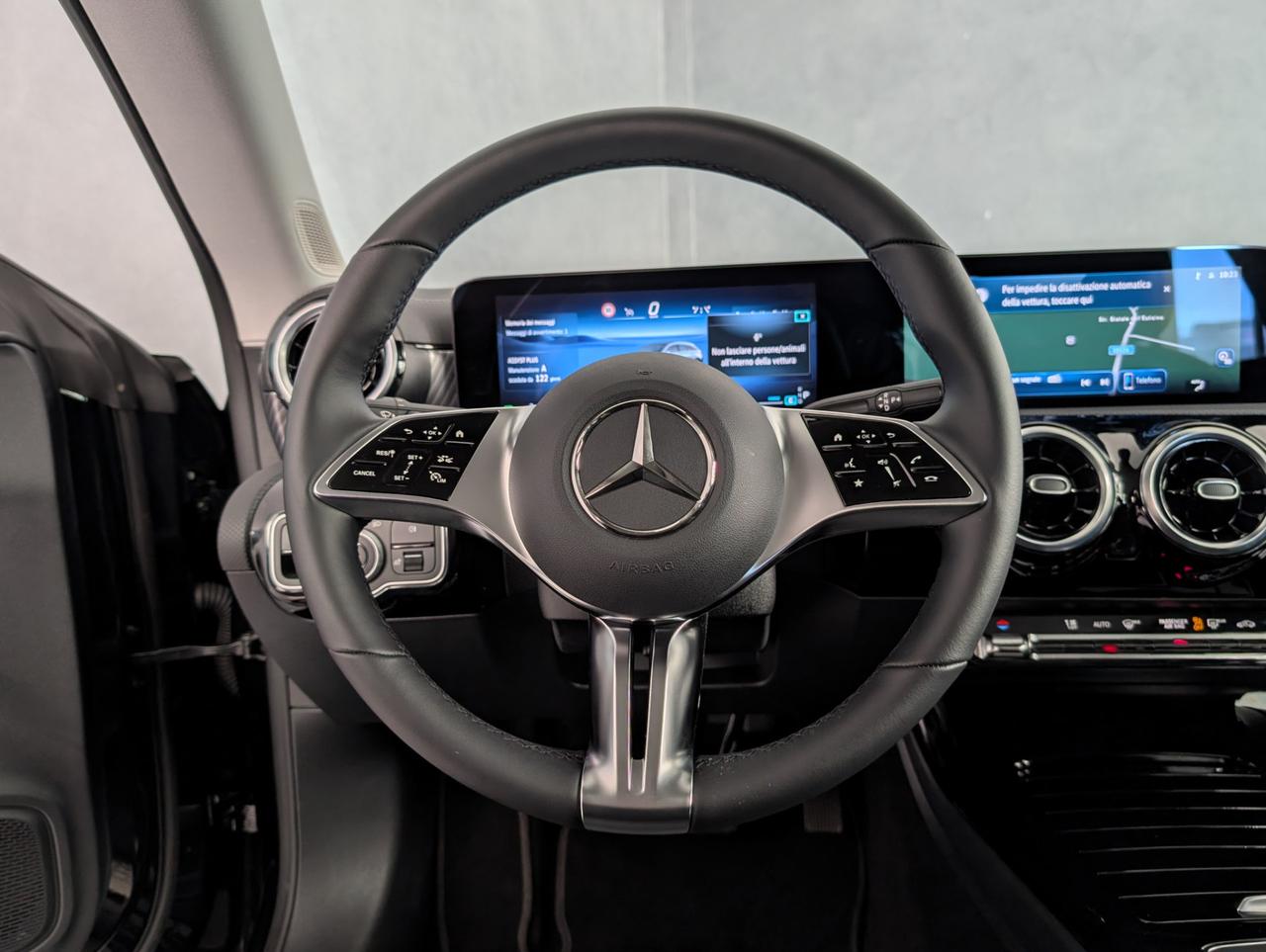 Mercedes-Benz 180 Automatic Progressive Advanced