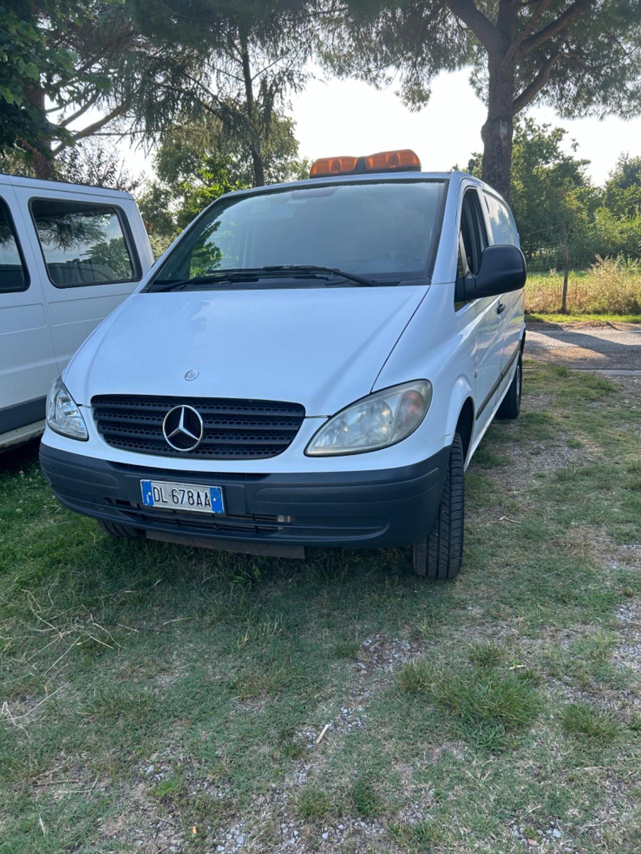 Mercedes Benz