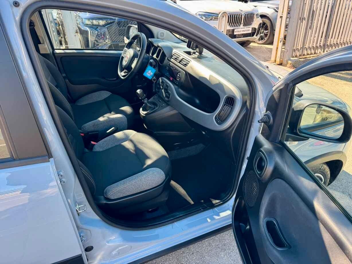 Fiat Panda 1.0 FireFly Hybrid 69 CV