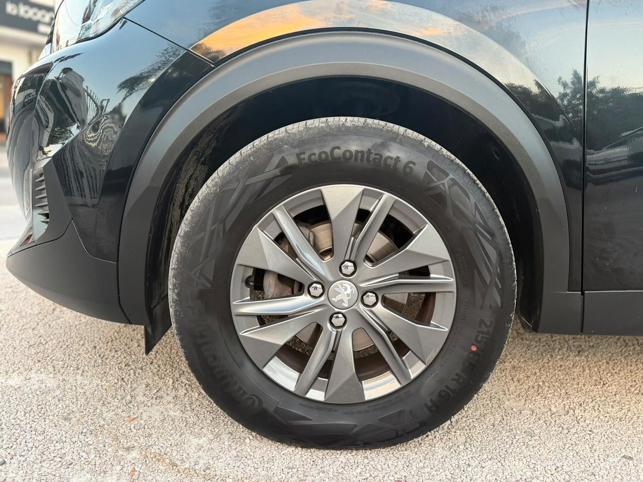 Peugeot 2008 1.2 Benzina 2021