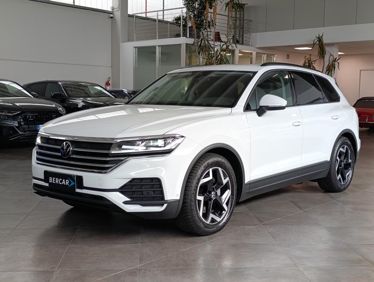 Volkswagen Touareg 3.0 V6 tdi scr 231cv auto