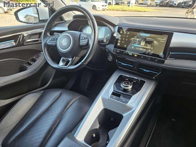 MG MG5 MG5 Luxury Long Range - GN040SG