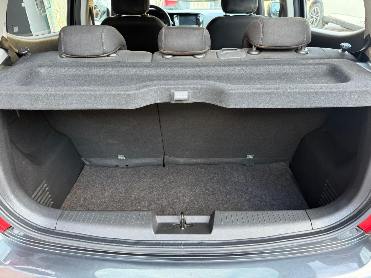 Opel Karl Rocks 1.0 benzina