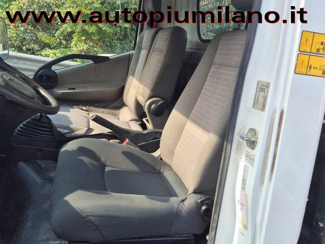 NISSAN Cabstar 35.11 2.5 TDI PC-RG Cabinato Basic
