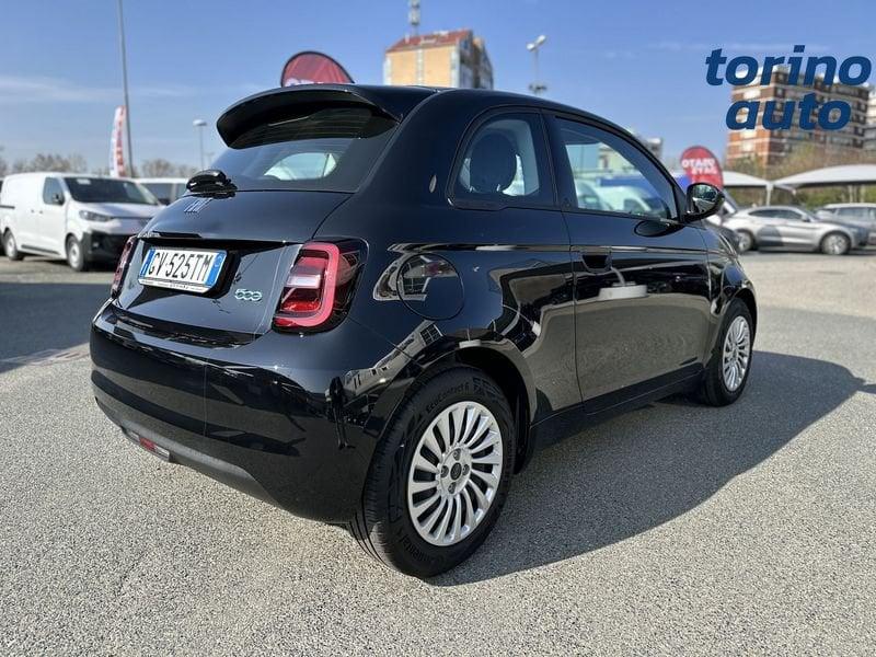 FIAT 500 Action Berlina