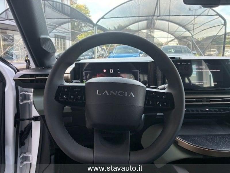 Lancia Ypsilon Ypsilon Hybrid e-DCT