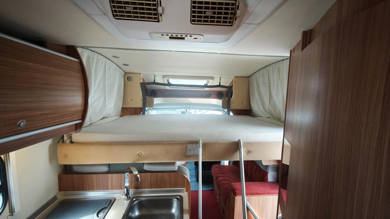 Burstner su Ducato 130cv con Gemelli e basculante