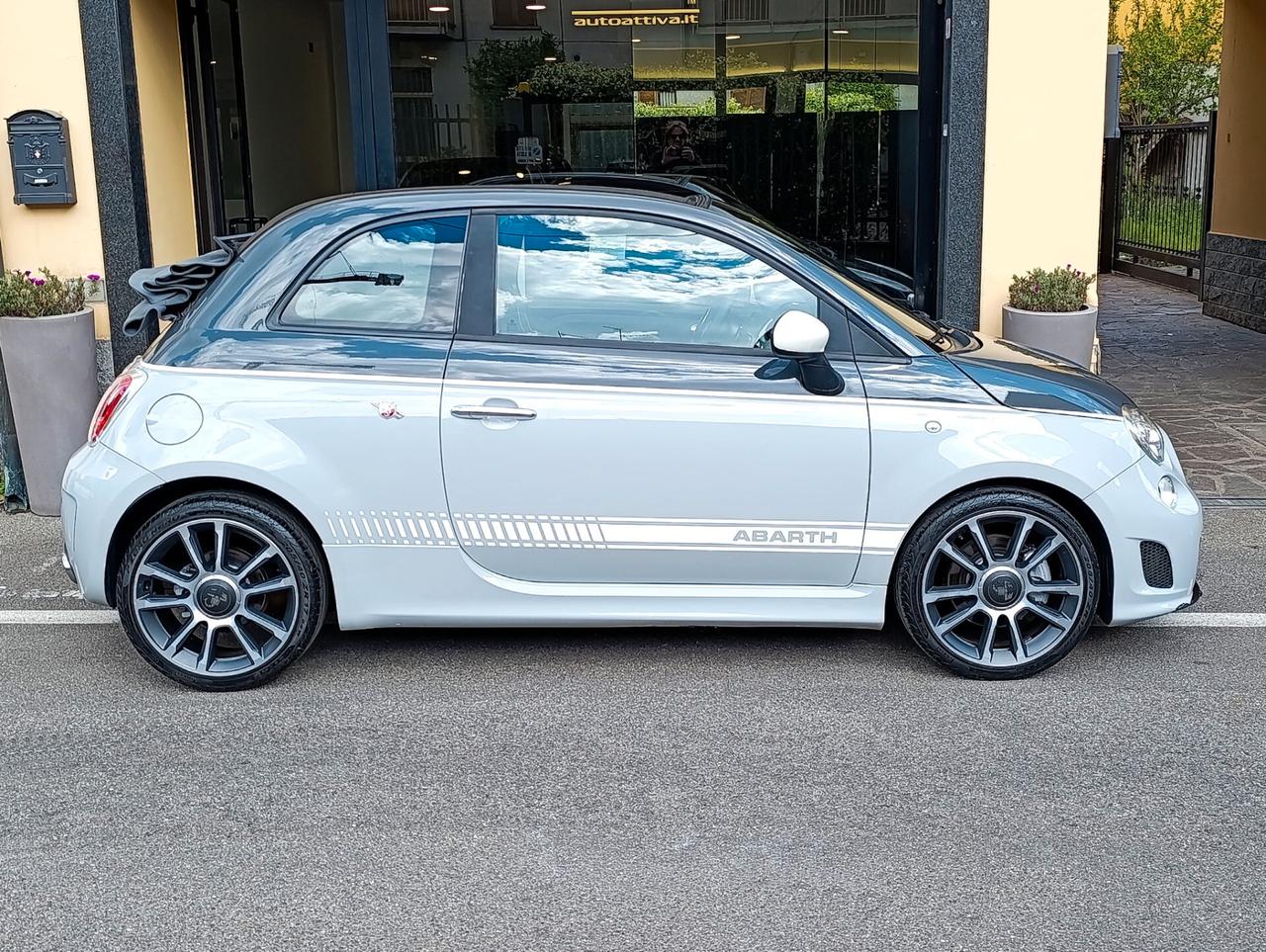 Abarth 500 C 1.4 Turbo T-Jet Bicolore Campovolo / Carrara