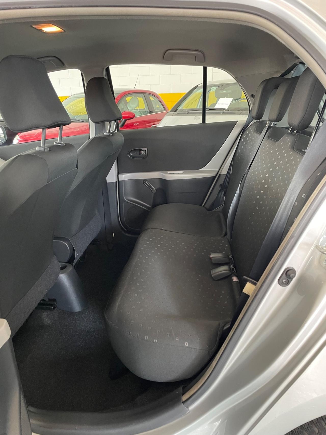 Toyota Yaris 1.0 5 porte TAGLIANDI CERTIFICATI
