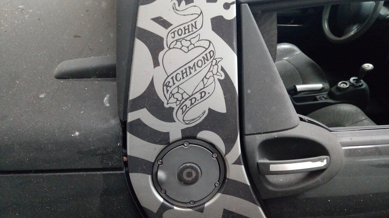 Smart Roadster 700 John Richmond Edition