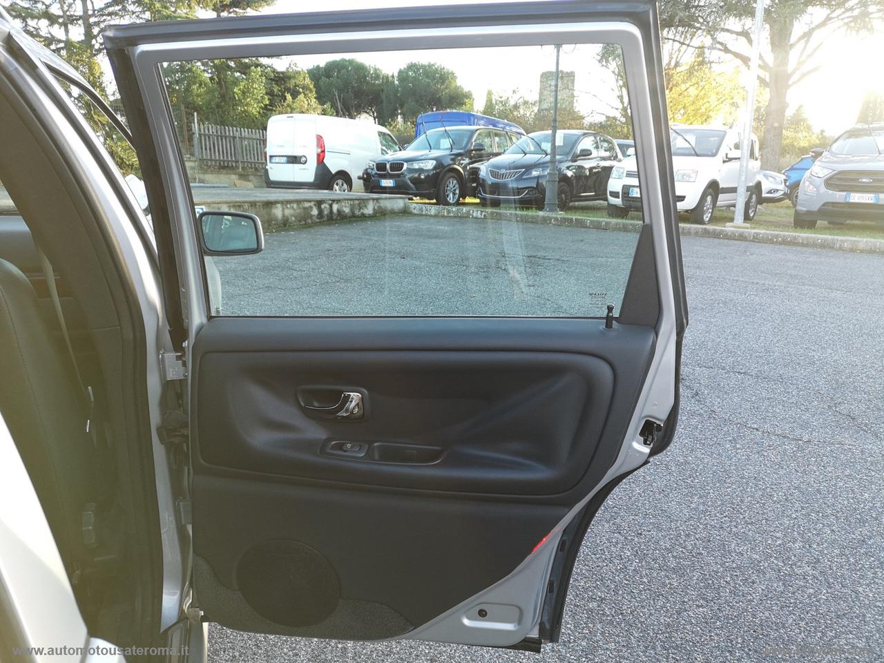 VOLVO V70 2.0I TURBO 20V CAT. T-5 AWD Optima RATE AUTO MOTO SCOOTER