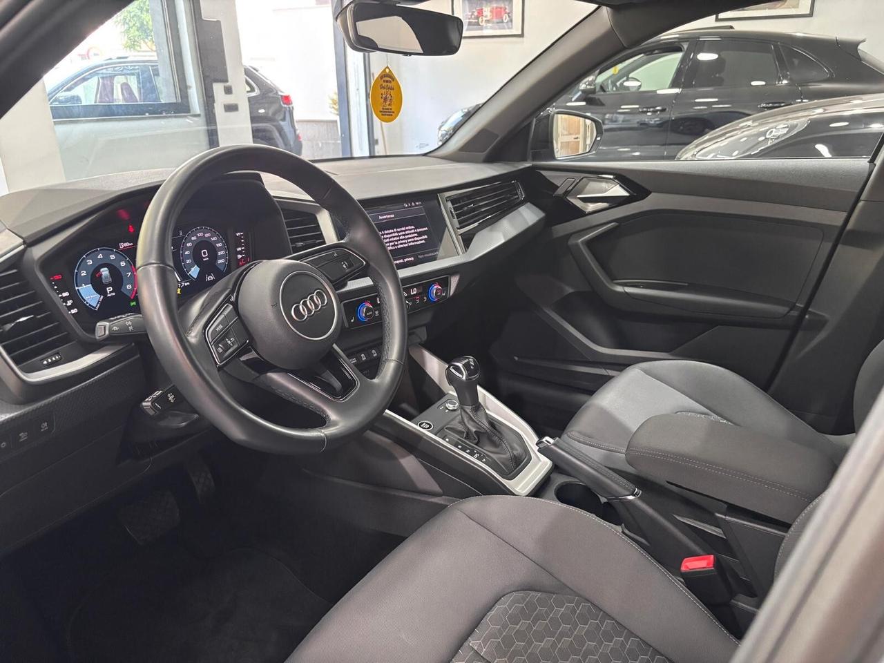 AUDI A1 CITYCARVER 30TFSI S-TRONIC LED-CARPLAY