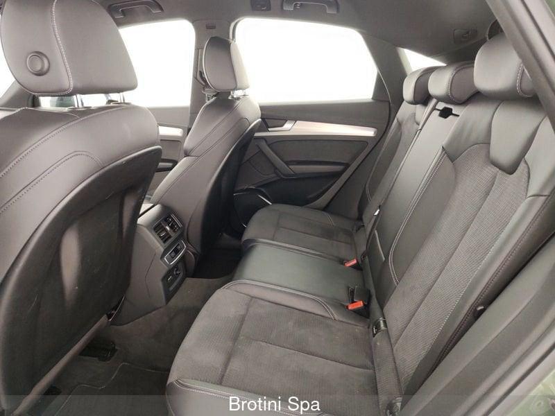 Audi Q5 40 TDI 204 CV quattro S tronic Identity Black