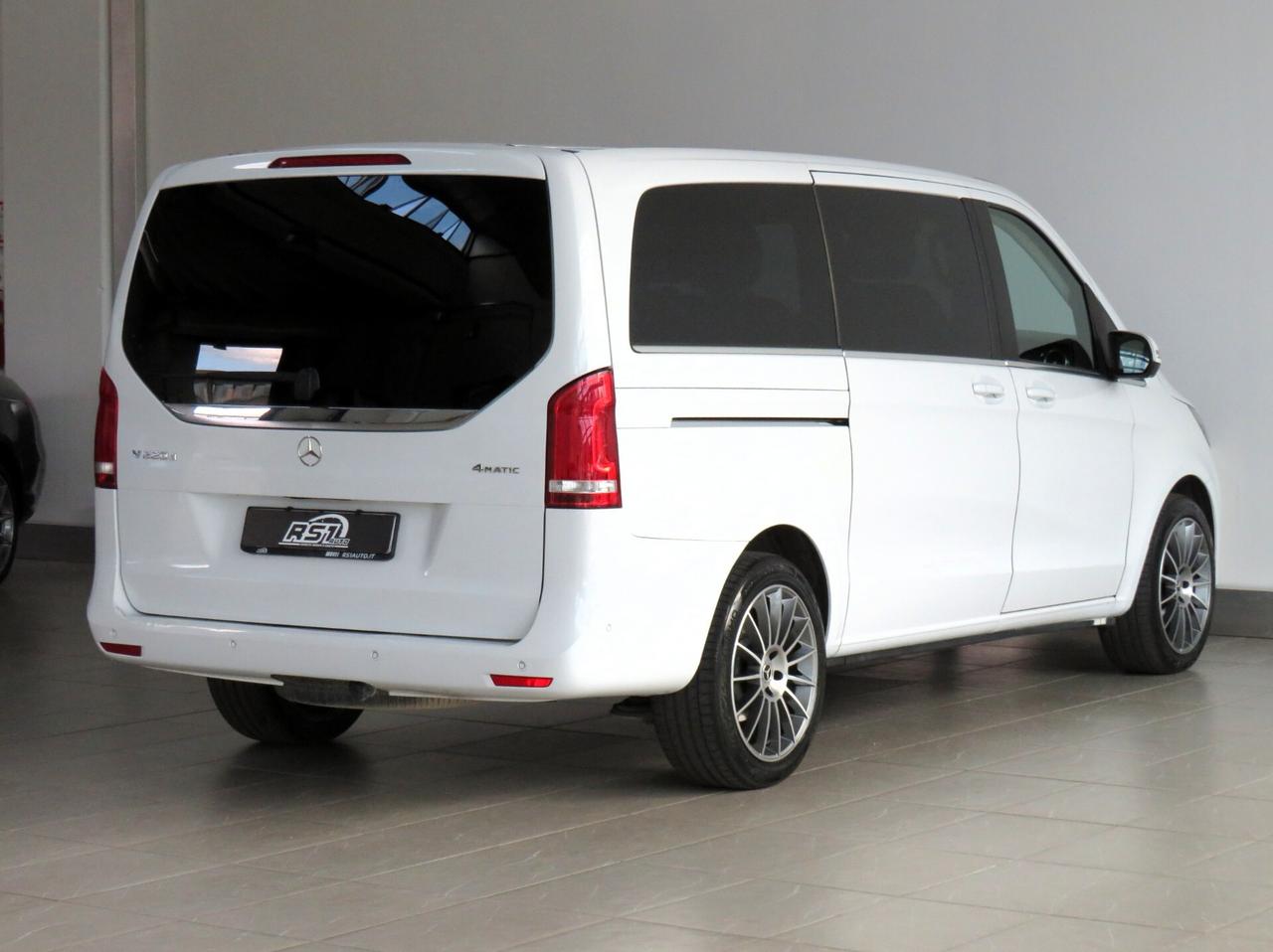 Mercedes-benz V 220 d Automatic 4Matic Premium Long